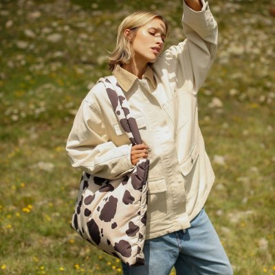 Studio Noos Taška Mom Bag Puffy - Brownish Holy Cow