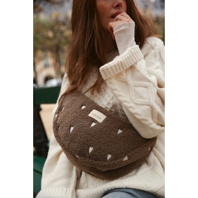 Studio Noos Crossbody ledvinka Teddy - Brown Hearts - obrázek