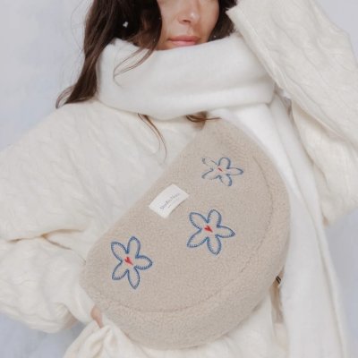 Studio Noos Crossbody ledvinka Teddy - Flower Heart