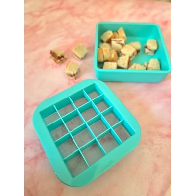 Melii Vykrajovač na sendviče Čtverec a trojúhelník, 2 ks - Modrý/Zelený - obrázek