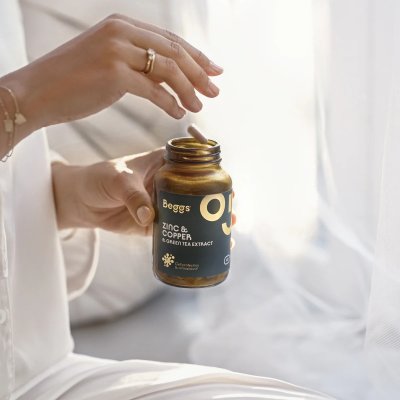 Beggs Doplněk stravy pro podporu zdraví a vitality - Zinc + Copper & Green Tea Extract, 60 ks - obrázek