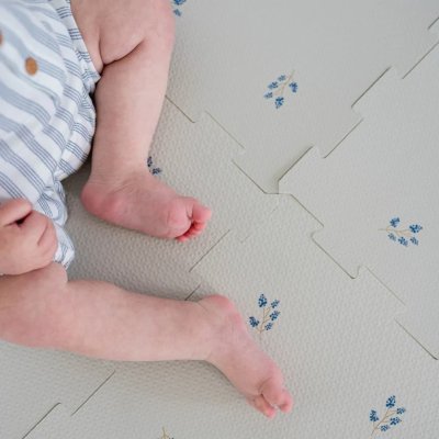 3 Sprouts Pěnová hrací podložka - Blueberry/Taupe - obrázek