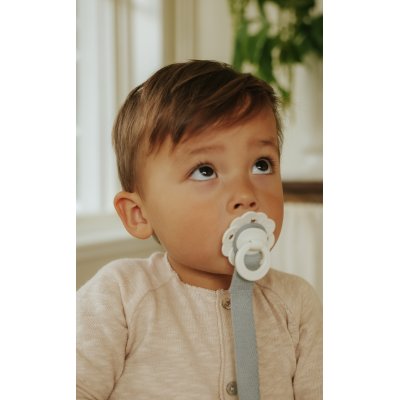 Elodie Details Dudlík kaučukový Bloom - Vanilla White - obrázek