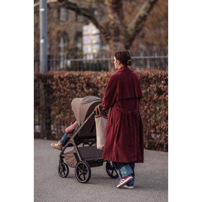 EasyWalker Zoey Kočárek Trojkombinace - Chestnut Brown - obrázek