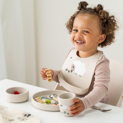 Done by Deer Stick & Stay Silikonový jídelní set Tiny Farm - Pískový - obrázek