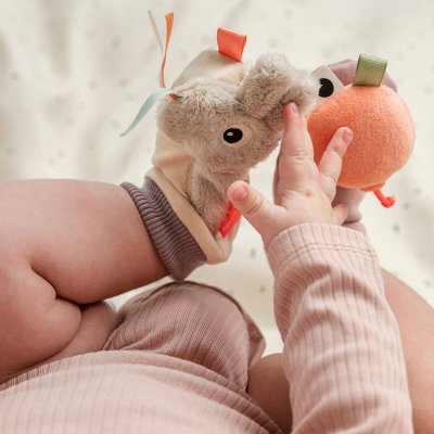 Done by Deer Dětské ponožky/Chrastítka Celebration - Růžové