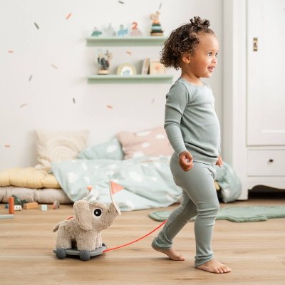 Done by Deer Tahací hračka na kolečkách Elphee - Písková - obrázek