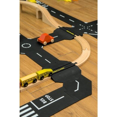 ToddleRoad Silikonové puzzle flexibilní silnice - Železniční přejezd, 8 ks - obrázek