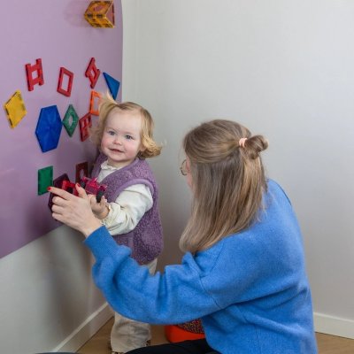 Magna Creations Bow Magnetická tabule - Purple - obrázek