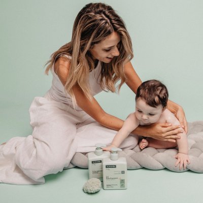 Suavinex Hydratační tělové mléko, 300 ml - obrázek