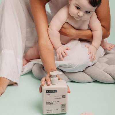 Suavinex Hydratační tělové mléko, 300 ml - obrázek