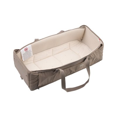 Voksi Carry Me Přenosné lůžko - Walnut Leaf - obrázek