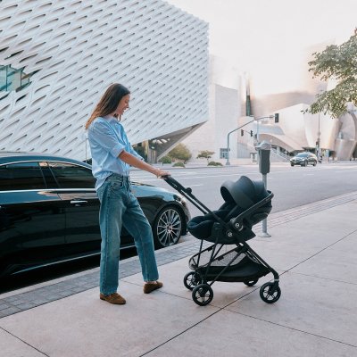 Cybex Melio Carbon - Magic Black - obrázek