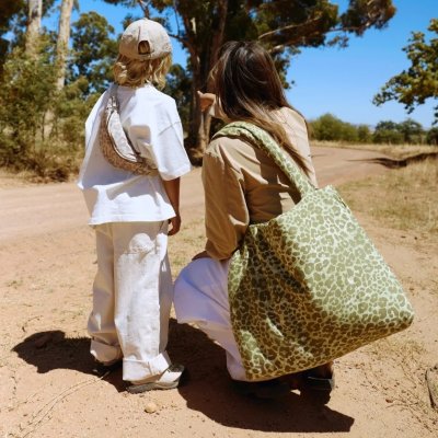 Studio Noos Taška Mom Bag  Cotton - Green Leopard