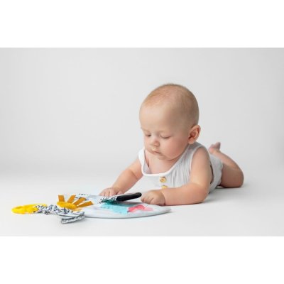 Moms Care Senzorická knížka - Mýval Pedro - obrázek