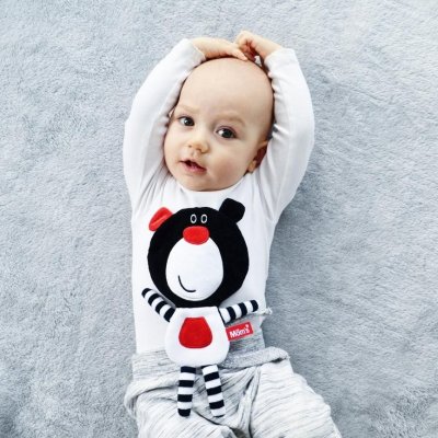 Moms Care Šustící muchláček Medvídek Boo - Černý