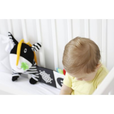 Moms Care Senzorické leporelo - Kravička - obrázek