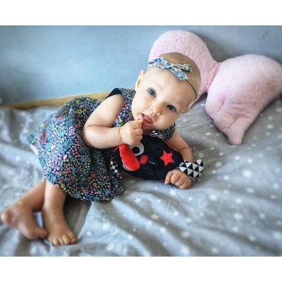 Moms Care Šustící muchláček s hvězdičkou - Černý - obrázek