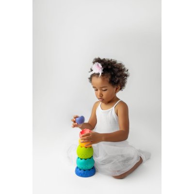 Moms Care Senzorická pyramida - Pastelová - obrázek