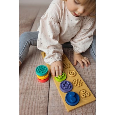 Moms Care Senzorické puzzle XL - Kolečka - obrázek