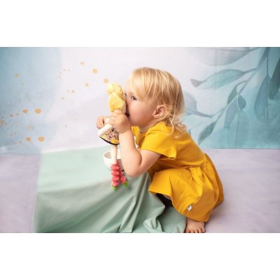 Moms Care Látková panenka - Maja - obrázek