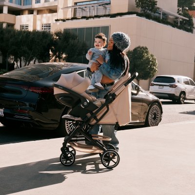 Cybex Beezy - Magic Black - obrázek