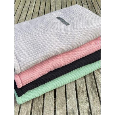 Pinkie deka se stahováním Label - Black - obrázek