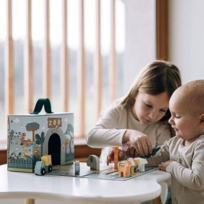 FreeOn Free2Play Skládací domeček se zvířátky