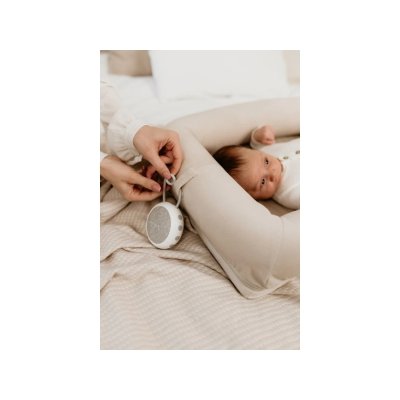 Sleepee Nastavitelná hrazdička s hračkami a bílým šumem 2v1 - Grey - obrázek