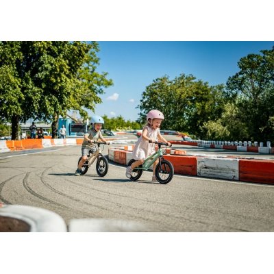 Zopa Racer Odrážedlo s brzdou - Charcoal Black - obrázek