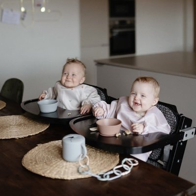 Mushie Bryndák s dlouhým rukávem - Dinos - obrázek