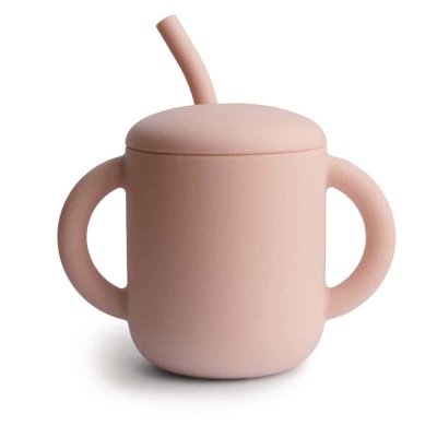 Mushie Silikonový tréninkový hrneček s brčkem - Blush