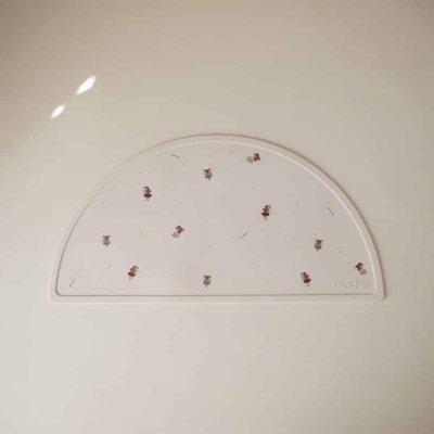 Mushie Silikonové prostírání - Fairy Mice - obrázek