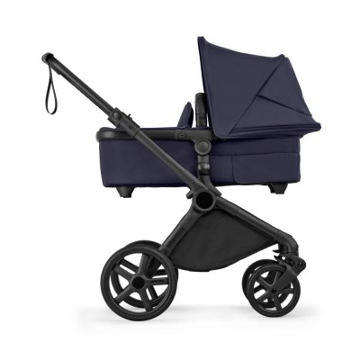 Bugaboo Cub Kompletní kočárek - Black/Deep Indigo/Deep Indigo - obrázek