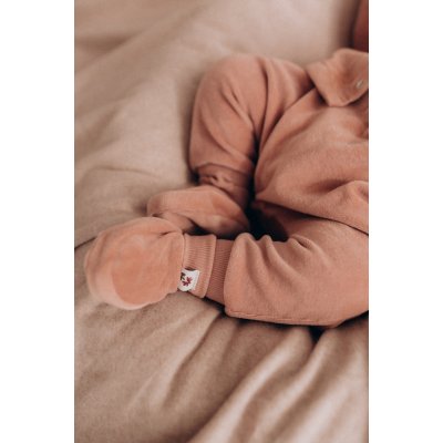Wooly Organic Velurové capáčky - Rosewood, vel. 8 - obrázek