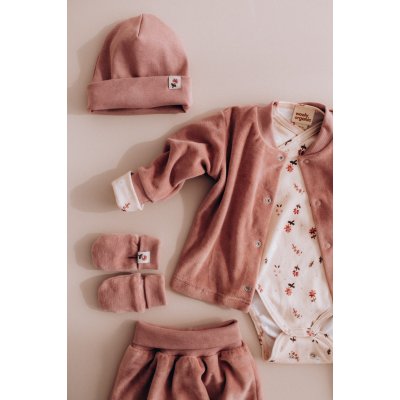 Wooly Organic Novorozenecké velurové rukavičky - Rosewood - obrázek