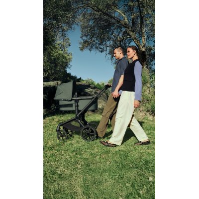 Bugaboo Fox5 Renew Kočárek Trojkombinace - Black/Forest Green/Mineral Grey - obrázek