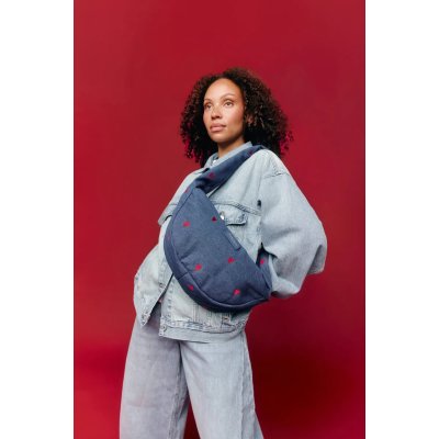 Studio Noos Crossbody taška Mini Denim - Dark Blue Red Hearts - obrázek