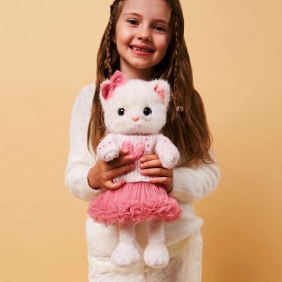 Orange Toys Lucky Kitty Plyšová kočička - Sophie Tender Charm - obrázek