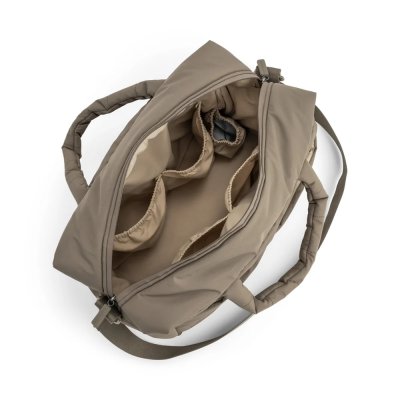 Done by Deer Prošívaná přebalovací taška - Taupe - obrázek