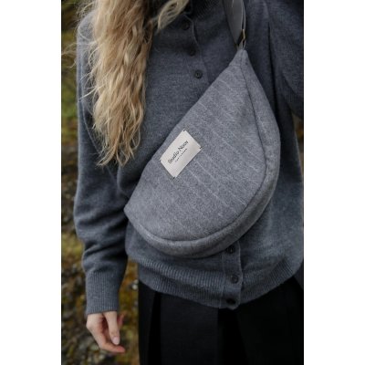 Studio Noos Crossbody ledvinka Flannel Chalkstripe - Light Grey - obrázek