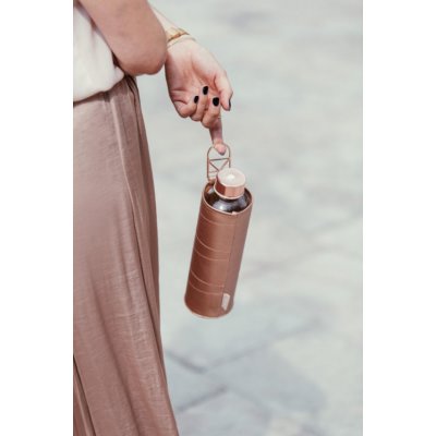 Equa skleněná láhev s koženým obalem Mismatch 750 ml - Bronze - obrázek